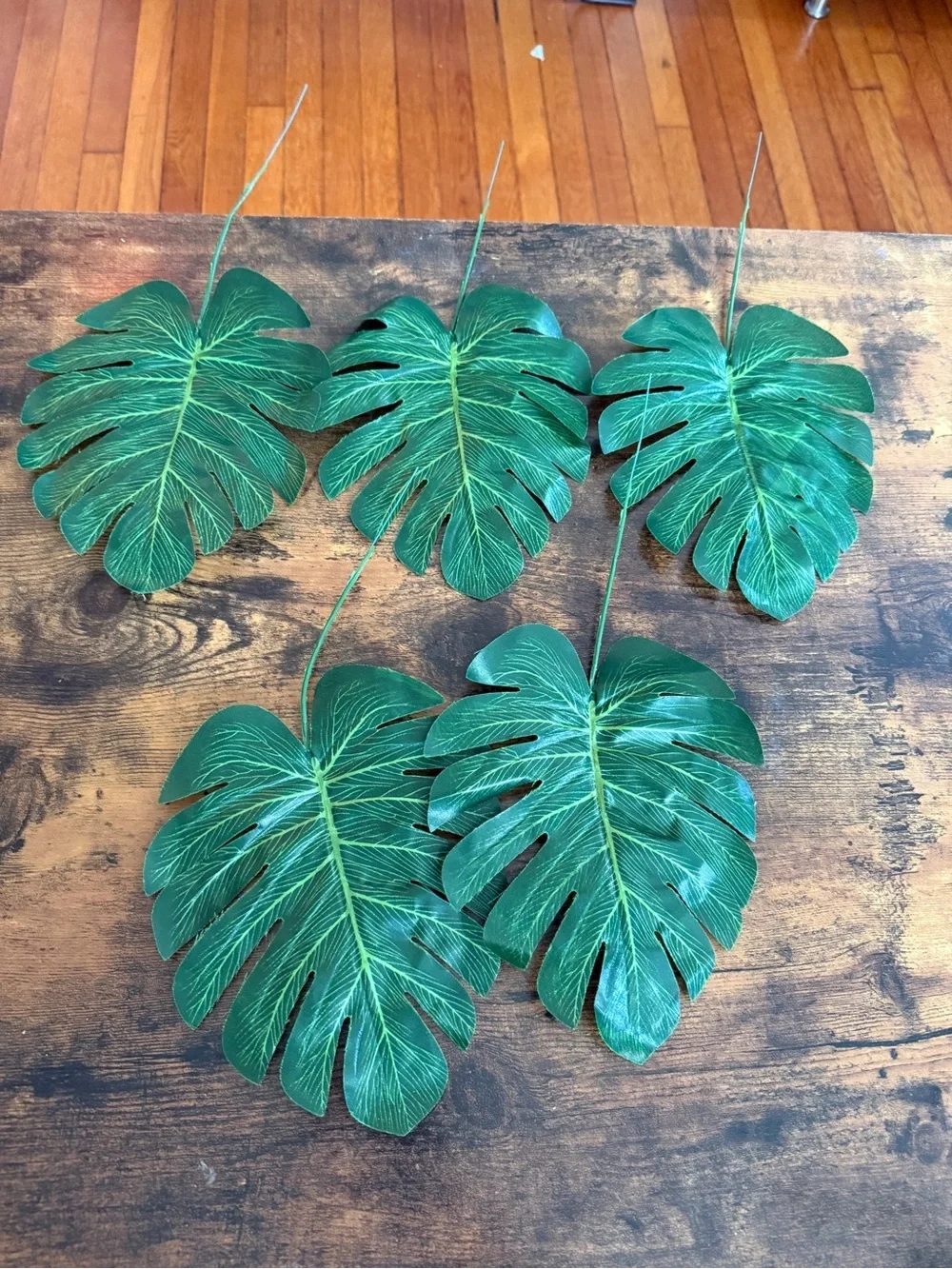 Set of 5 Faux Monstera Leaves - Green